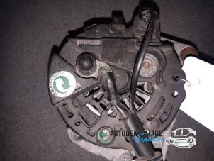 Usagé Dynamo Volkswagen Polo IV (9N1/2/3) 1.4 TDI 75 Prix € 35,00 Règlement à la marge proposé par Franken Autodemontage B.V.
