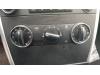 Heater control panel from a Mercedes B (W245,242), 2005 / 2011 2.0 B-180 CDI 16V, Hatchback, Diesel, 1.991cc, 80kW (109pk), FWD, OM640940; EURO4, 2005-03 / 2011-11, 245.207 2008