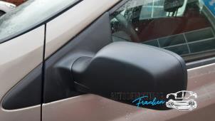 Used Wing mirror, left Renault Clio III Estate/Grandtour (KR) 1.5 dCi 70 Price on request offered by Franken Autodemontage B.V.
