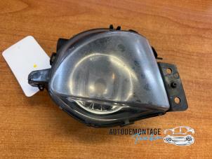 Used Fog light, front right BMW 3 serie (E90) 320d 16V Edition Fleet Price on request offered by Franken Autodemontage B.V.