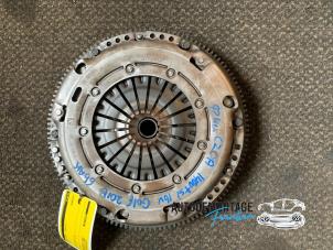 Used Clutch kit (complete) Volkswagen Golf VII (AUA) Price on request offered by Franken Autodemontage B.V.
