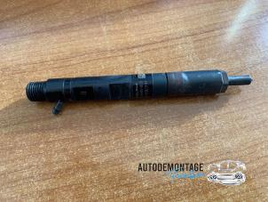 Used Injector (diesel) Renault Clio Price on request offered by Franken Autodemontage B.V.