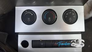 Usados Panel de control de calefacción Dodge Nitro 2.8 CRD 16V 4x2 Precio de solicitud ofrecido por Franken Autodemontage B.V.