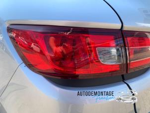 Used Taillight, left Renault Clio IV (5R) 1.5 Energy dCi 90 FAP Price on request offered by Franken Autodemontage B.V.