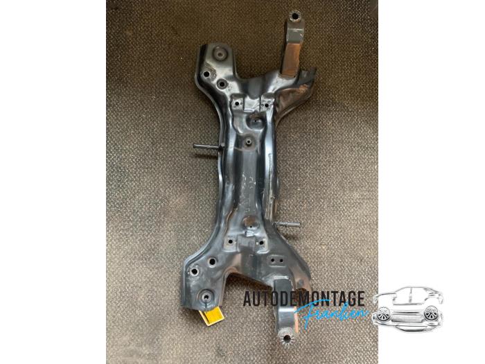 Begagnade Underram Volkswagen Polo V (6R) 1.2 12V Pris på förfrågan erbjuds av Franken Autodemontage B.V.