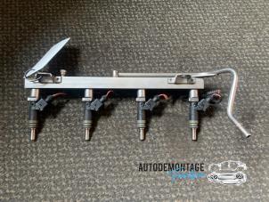 Used Fuel injector nozzle BMW 3 serie (E46/4) 318i 16V Price on request offered by Franken Autodemontage B.V.