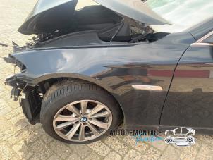 Used Front wing, left BMW 5 serie Touring (F11) 520d 16V Price on request offered by Franken Autodemontage B.V.
