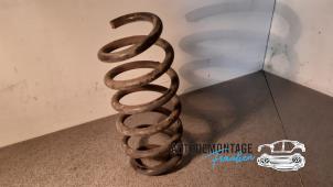 Used Rear coil spring Renault Clio IV (5R) 1.5 Energy dCi 90 FAP Price on request offered by Franken Autodemontage B.V.