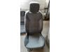 Seat, left from a Renault Clio IV (5R), 2012 / 2021 1.2 16V GPL, Hatchback, 4-dr, 1.149cc, 54kW (73pk), FWD, D4F740; D4FD7, 2012-11 / 2015-06, 5R9G 2014