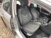 Fotel prawy z Peugeot 308 (4A/C), 2007 / 2015 1.6 HDiF 16V, Hatchback, Diesel, 1.560cc, 80kW (109pk), FWD, DV6TED4FAP; 9HZ, 2007-09 / 2014-10, 4A9HZ; 4C9HZ 2008