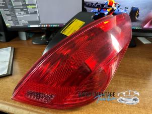 Used Taillight, right Peugeot 308 (4A/C) 1.6 HDiF 16V Price on request offered by Franken Autodemontage B.V.