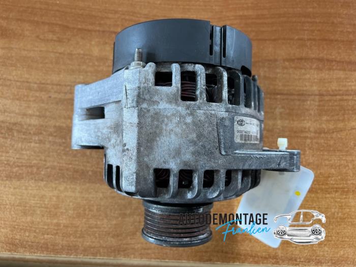 Usagé Dynamo Alfa Romeo 159 (939AX) 1.9 JTDm Prix € 45,00 Règlement à la marge proposé par Franken Autodemontage B.V.