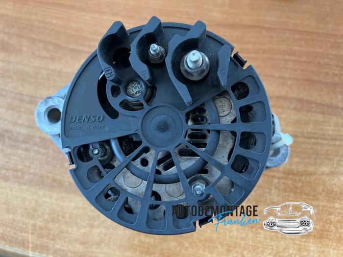 Dynamo van een Alfa Romeo 159 (939AX) 1.9 JTDm 2006