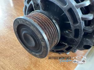 Dynamo van een Alfa Romeo 159 (939AX) 1.9 JTDm 2006