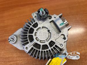 Dynamo d'un Nissan Micra (K13) 1.2 12V 2015