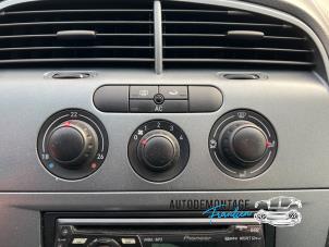 Usados Panel de control de calefacción Seat Altea XL (5P5) 1.6 Precio de solicitud ofrecido por Franken Autodemontage B.V.