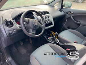 Used Airbag set Seat Altea XL (5P5) 1.6 Price on request offered by Franken Autodemontage B.V.