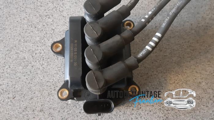 Ignition coil from a Renault Twingo II (CN) 1.2 16V LEV 2011