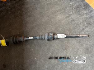 Usagé Cardan droit (transmission) Peugeot 807 2.0 HDi 16V 120 Prix € 60,00 Règlement à la marge proposé par Franken Autodemontage B.V.