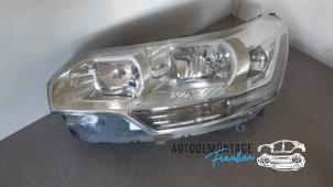 Usagé Phare gauche Citroen C5 III Berline (RD) 1.8 16V Prix € 100,00 Règlement à la marge proposé par Franken Autodemontage B.V.