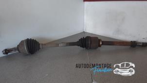 Used Front drive shaft, right Opel Vivaro 2.0 CDTI Price on request offered by Franken Autodemontage B.V.