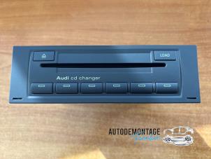 Usagé Changeur de CD Audi A3 Quattro (8P1) 2.0 TDI 16V Prix sur demande proposé par Franken Autodemontage B.V.