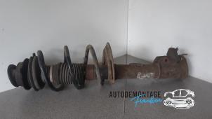 Used Front shock absorber rod, right Fiat Panda (169) 1.4 16V Price on request offered by Franken Autodemontage B.V.