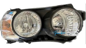 Used Headlight, right Chevrolet Aveo 1.4 16V Price on request offered by Franken Autodemontage B.V.