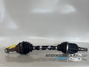 Używane Os napedowa lewy przód Alfa Romeo 159 Sportwagon (939BX) 1.9 JTDm 16V Cena € 50,00 Procedura marży oferowane przez Franken Autodemontage B.V.