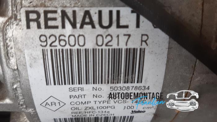 Pompe clim d'un Renault Clio IV (5R) 1.2 TCE 16V GT EDC 2015