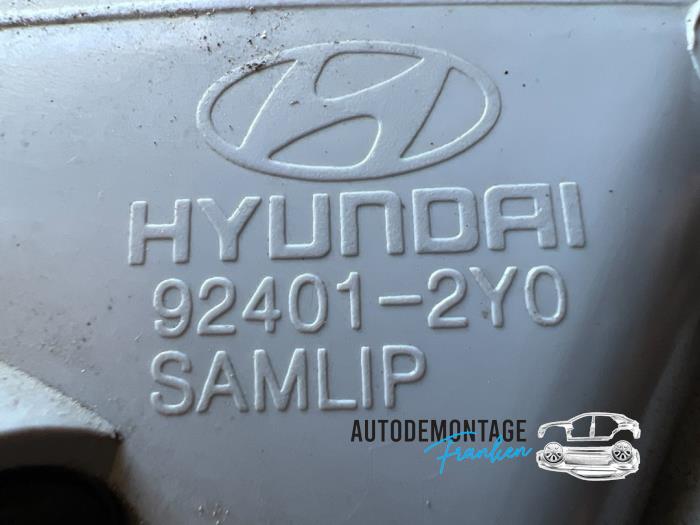 Luz trasera izquierda de un Hyundai iX35 (LM) 2.0 CRDi 16V 2011