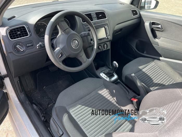 Airbag set from a Volkswagen Polo V (6R) 1.2 TSI 2012