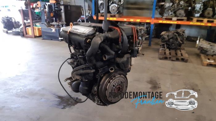 Engine from a Seat Toledo (1M2) 2.3 V5 2000