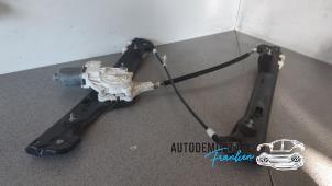 Used Window mechanism 4-door, front right BMW 3 serie (E90) 318i 16V Price on request offered by Franken Autodemontage B.V.