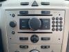 Radio CD player from a Opel Zafira (M75), 2005 / 2015 1.7 CDTi 16V, MPV, Diesel, 1.686cc, 81kW (110pk), FWD, A17DTR, 2007-12 / 2015-04, M75 2009