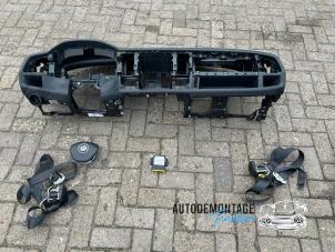 Usagé Set de airbag Volkswagen Transporter T6 2.0 TSI Prix sur demande proposé par Franken Autodemontage B.V.