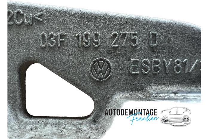 Usagé Support moteur Volkswagen Caddy Combi III (2KB,2KJ) 1.2 TSI Prix € 25,00 Règlement à la marge proposé par Franken Autodemontage B.V.
