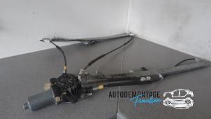 Used Window mechanism 2-door, front right Mercedes Vito (639.7) 2.2 111 CDI 16V Price on request offered by Franken Autodemontage B.V.