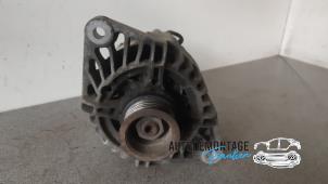 Usados Dinamo Alfa Romeo 147 (937) 1.6 HP Twin Spark 16V Precio € 35,00 Norma de margen ofrecido por Franken Autodemontage B.V.
