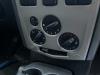 Heater control panel from a Dacia Logan MCV (KS), 2007 / 2013 1.6, Combi/o, Petrol, 1.598cc, 64kW (87pk), FWD, K7M710; K7M718, 2007-02 / 2013-06, KSD0F; KSDAF; KSDLF; KSDMF; KSR0F; KSRAF 2010