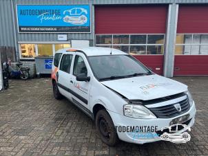 Gebrauchte Benzinpumpe Dacia Logan MCV (KS) 1.6 Preis auf Anfrage angeboten von Franken Autodemontage B.V.