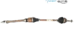 Used Front drive shaft, right Renault Captur (2R) 0.9 Energy TCE 12V Price on request offered by Franken Autodemontage B.V.