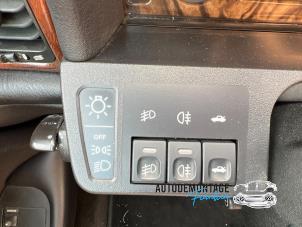 Used Light switch Jaguar XJ6 (X300) 4.0 24V Price on request offered by Franken Autodemontage B.V.