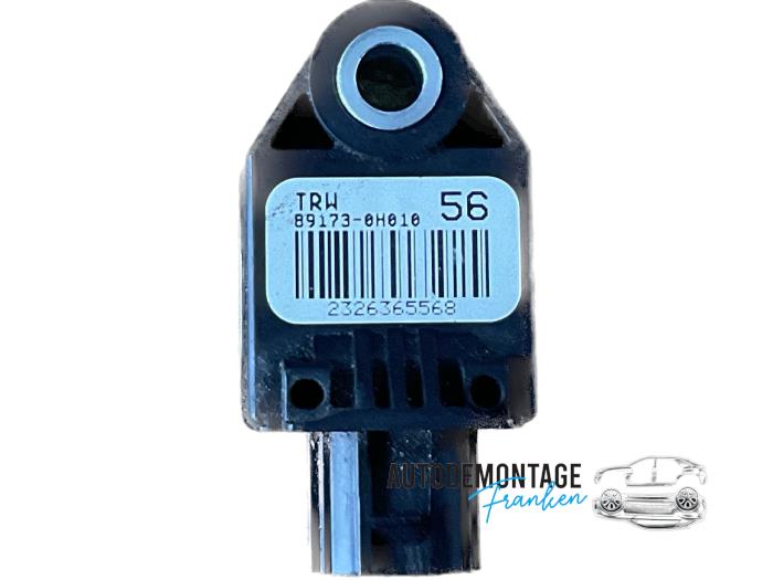 Begagnade Airbagsensor Toyota Aygo (B40) 1.0 12V VVT-i Pris € 20,00 Marginaltabell erbjuds av Franken Autodemontage B.V.