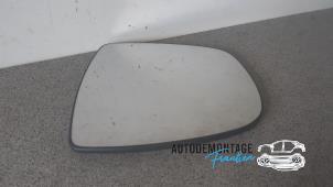 Used Mirror glass, right Opel Vivaro 1.9 DTI 16V Price on request offered by Franken Autodemontage B.V.
