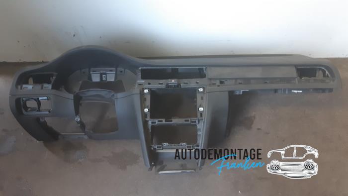 Używane Panel Skoda Superb Combi (3TAC/TAF) 2.0 TDI 16V Cena € 250,00 Procedura marży oferowane przez Franken Autodemontage B.V.
