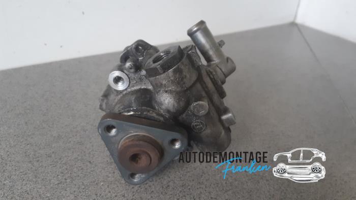 Usagé Pompe de direction Fiat Barchetta (183) 1.8 16V Prix € 50,00 Règlement à la marge proposé par Franken Autodemontage B.V.