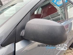 Used Wing mirror, left Kia Rio II (DE) 1.4 16V Price on request offered by Franken Autodemontage B.V.