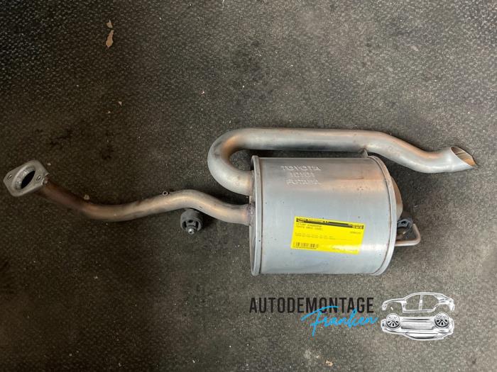 Exhaust rear silencer from a Toyota Yaris III (P13) 1.5 16V Hybrid 2020