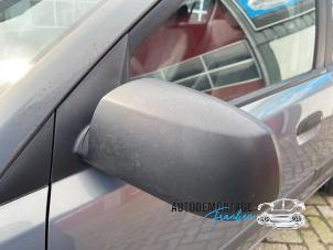 Used Wing mirror, left Kia Rio II (DE) 1.4 16V Price on request offered by Franken Autodemontage B.V.